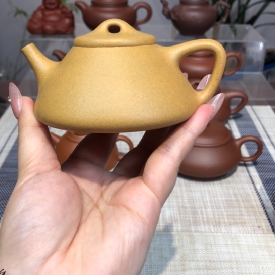 紫砂茶壶黄金段半手微瑕150cc不退换