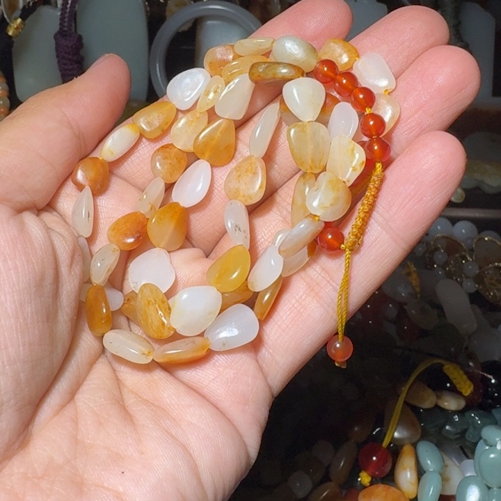 和田玉未镶嵌项链