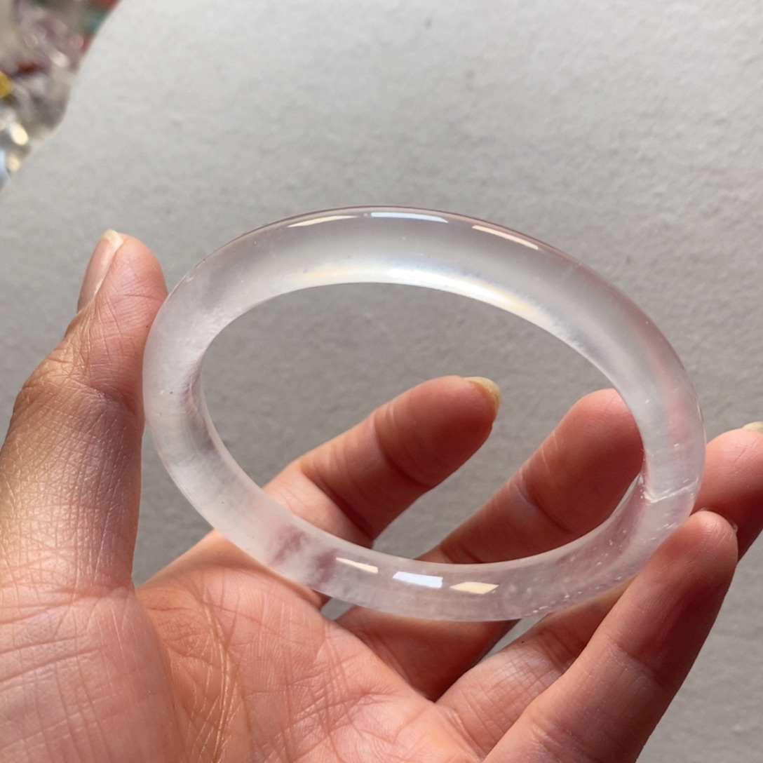 石英质玉手镯未镶嵌58-59