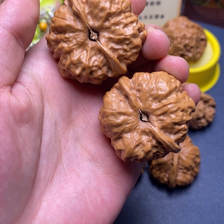 用***6文玩核桃吊坠蛤蟆头