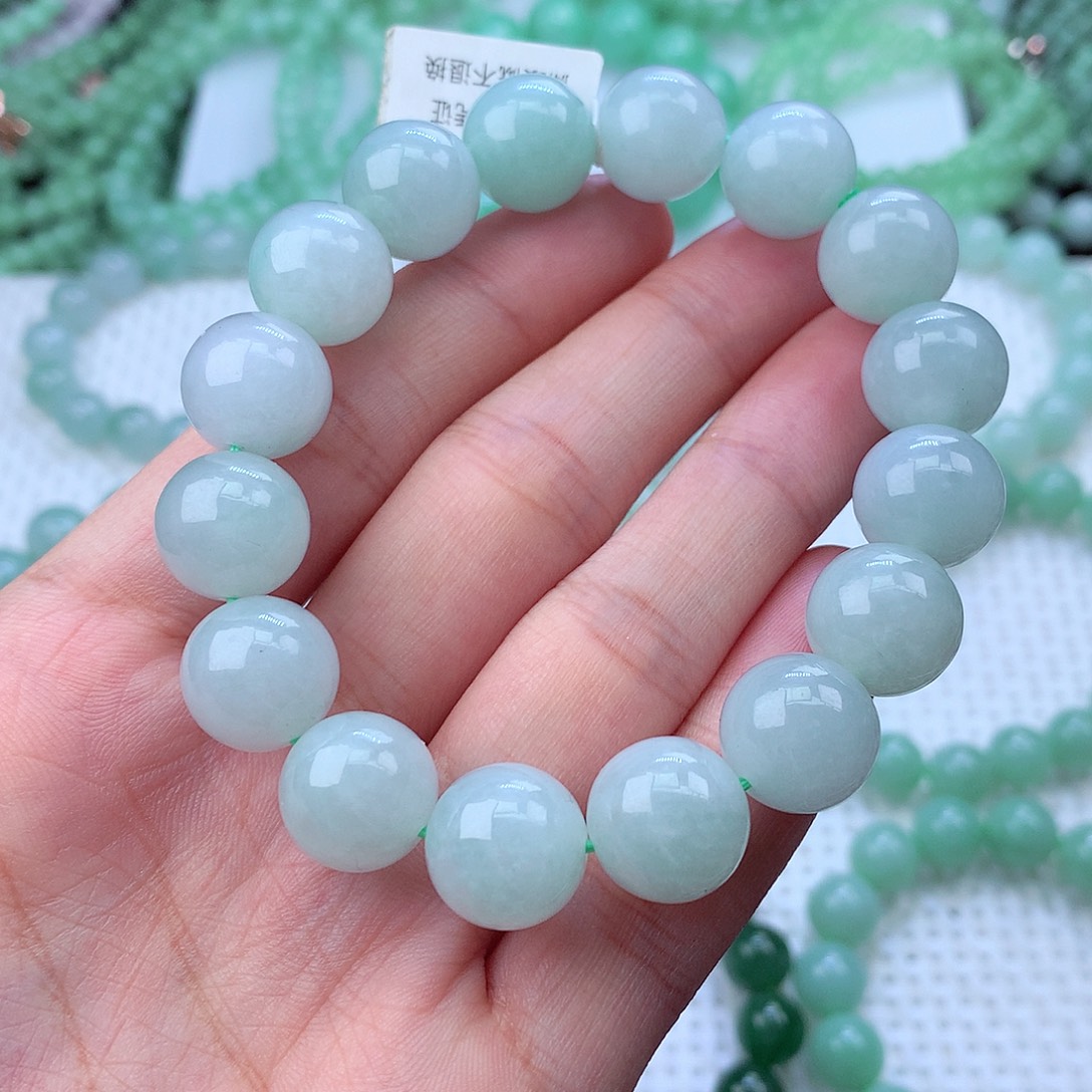 翡翠未镶嵌毛衣链