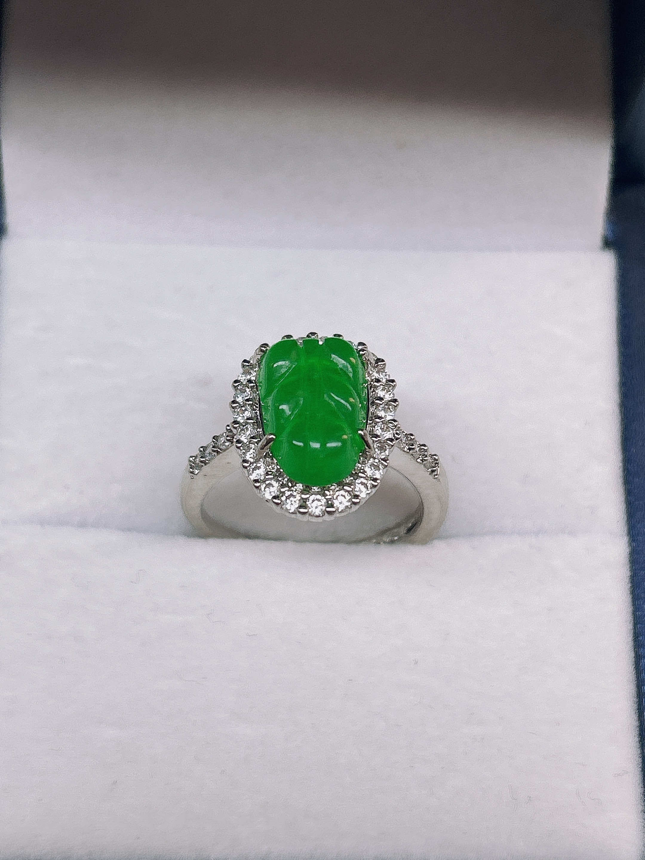 J55缅A精美高端满绿百搭