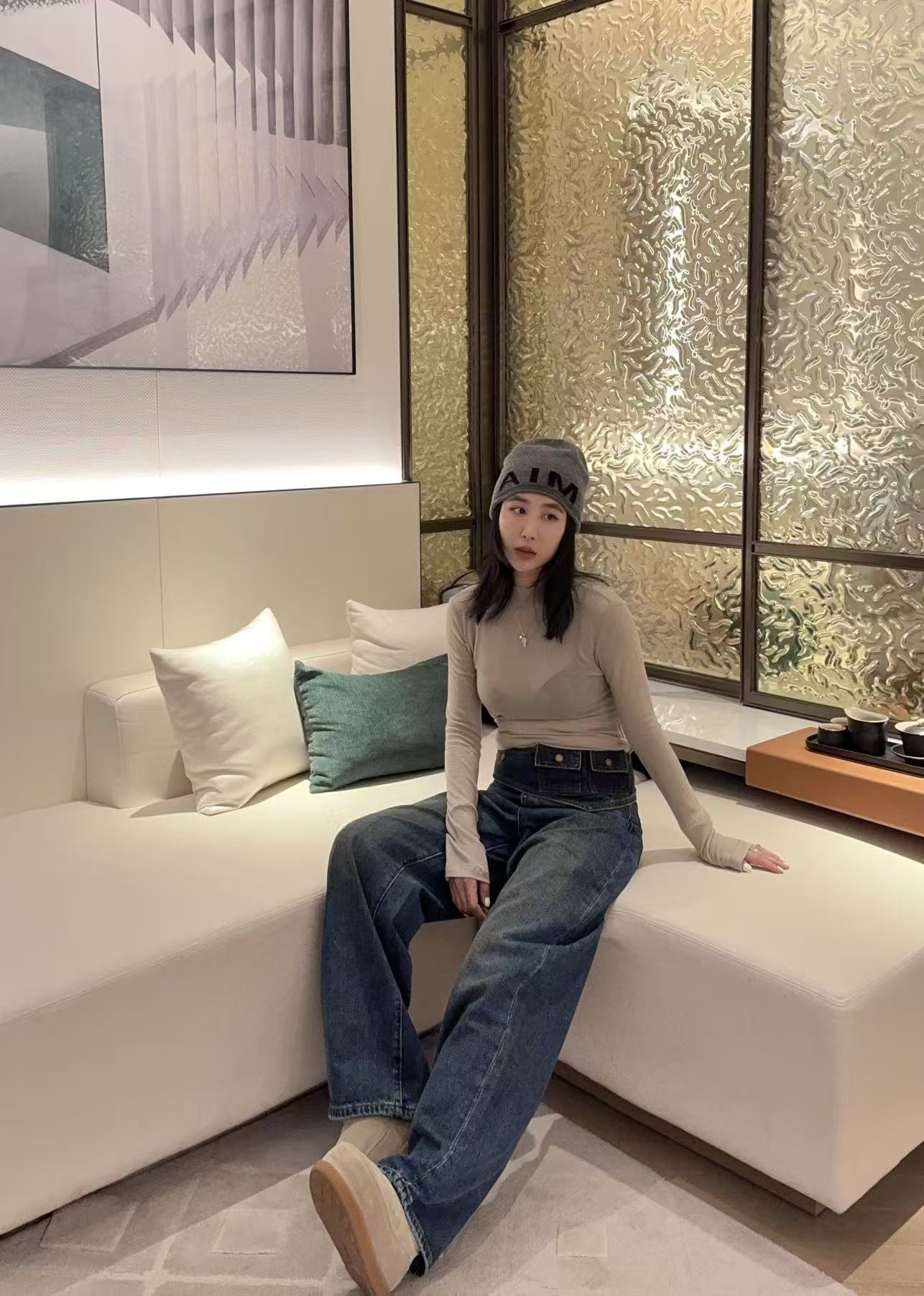 SISTER MIAO •加绒腰封脏脏牛仔裤