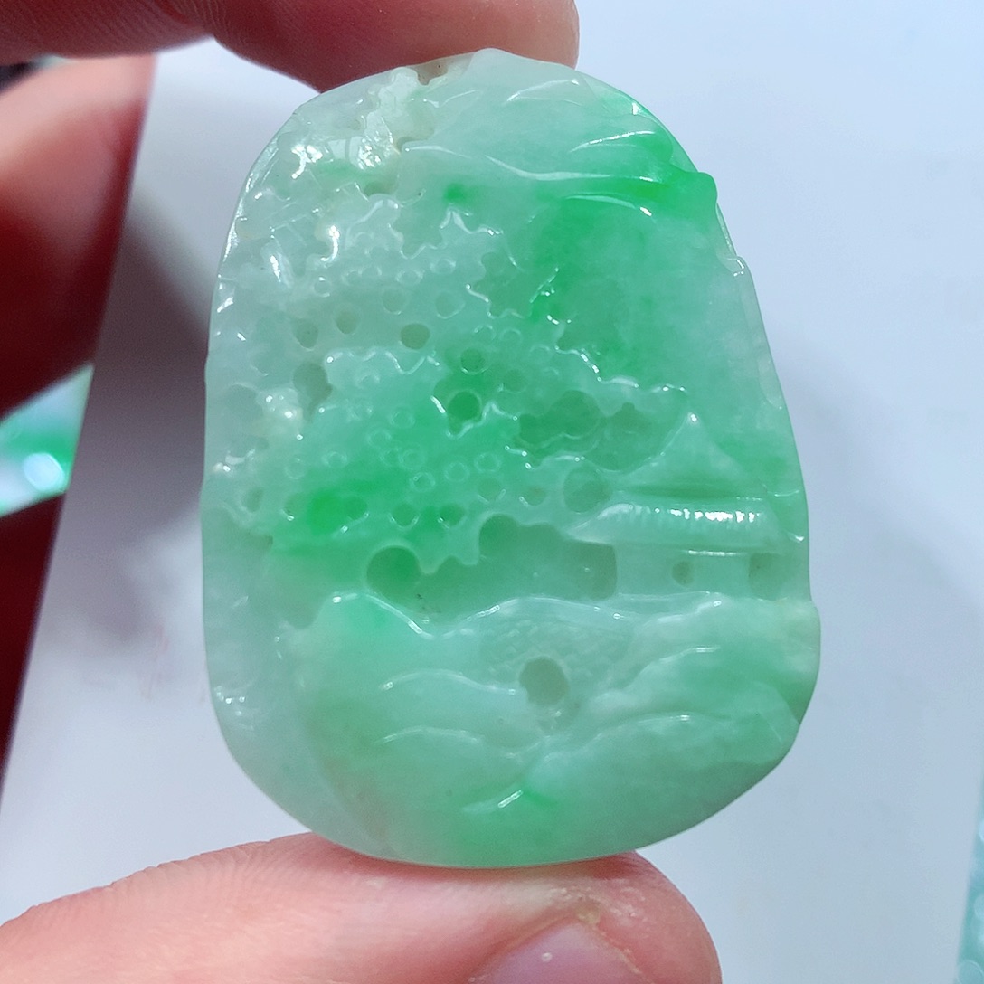 翡翠颈饰未镶嵌缅甸翡翠