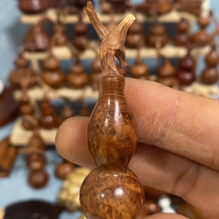 木麻梨疙瘩手工雕刻葫芦