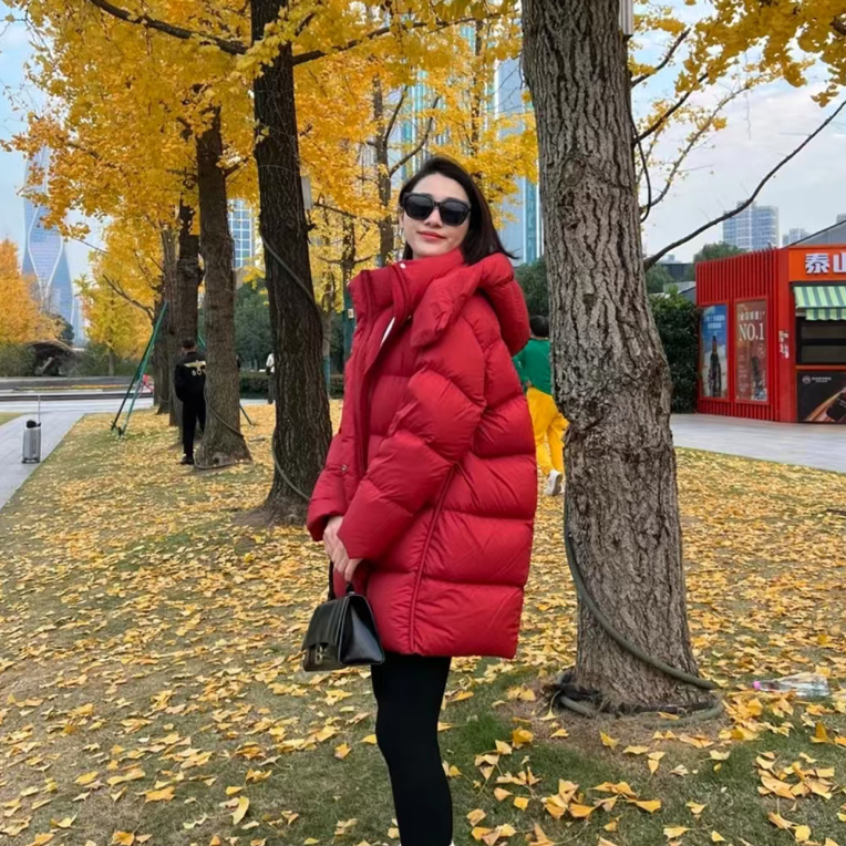 2025新款冬季爆款羽绒服女连帽云朵泡芙外套加厚中长款过膝面包服