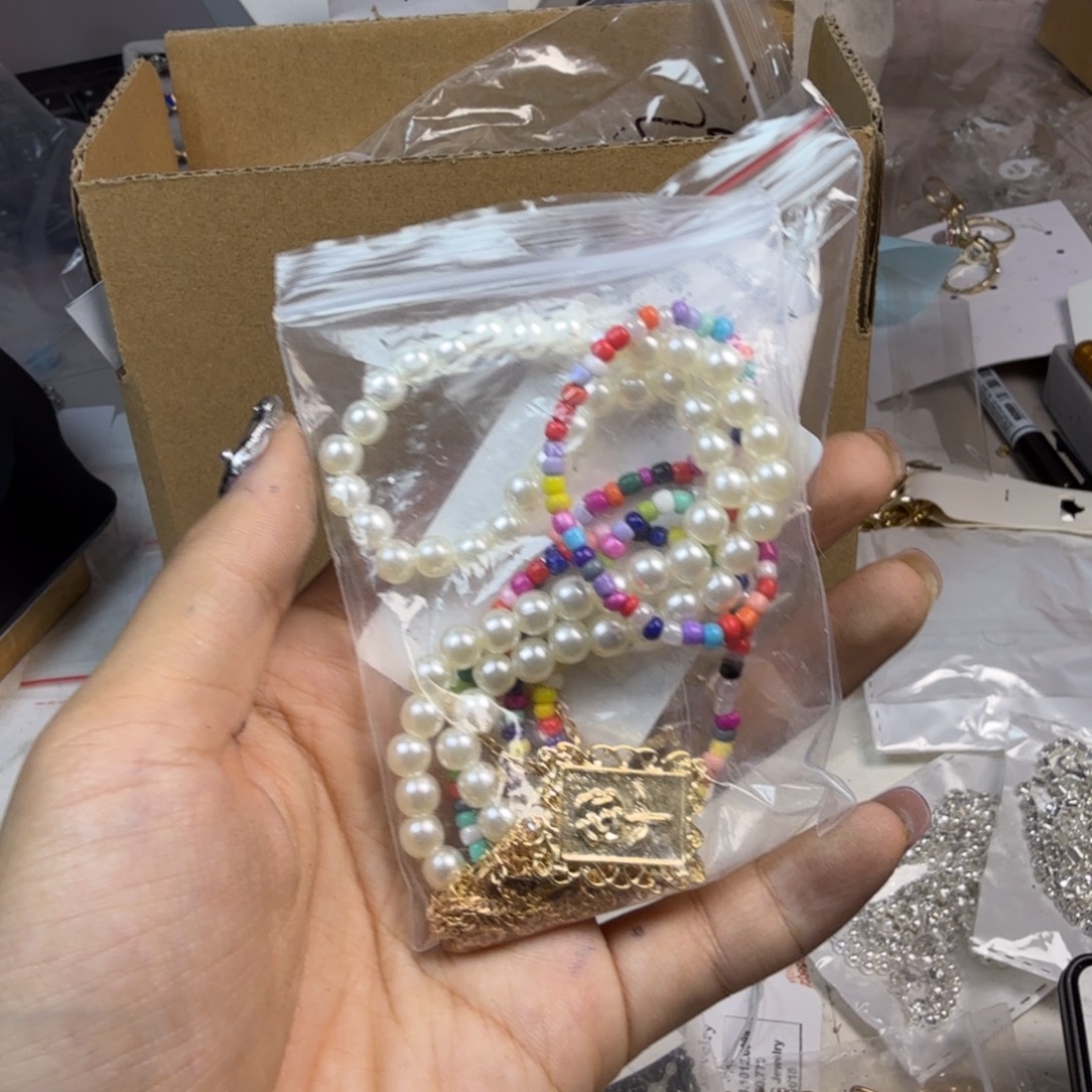 琉璃钛钢合金哈哈哈