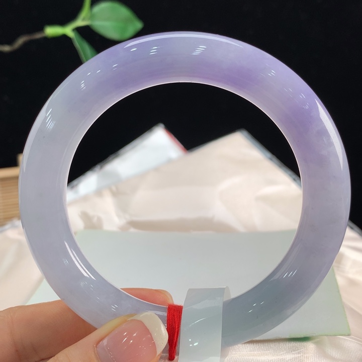 翡翠手镯未镶嵌圆条0341