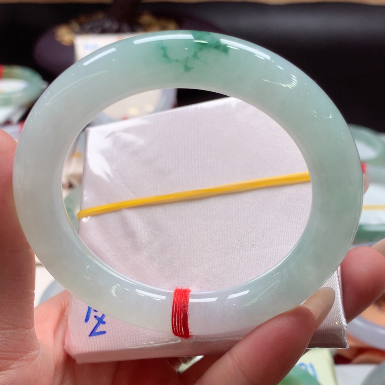 【闪购商品】未镶嵌手镯翡翠10号