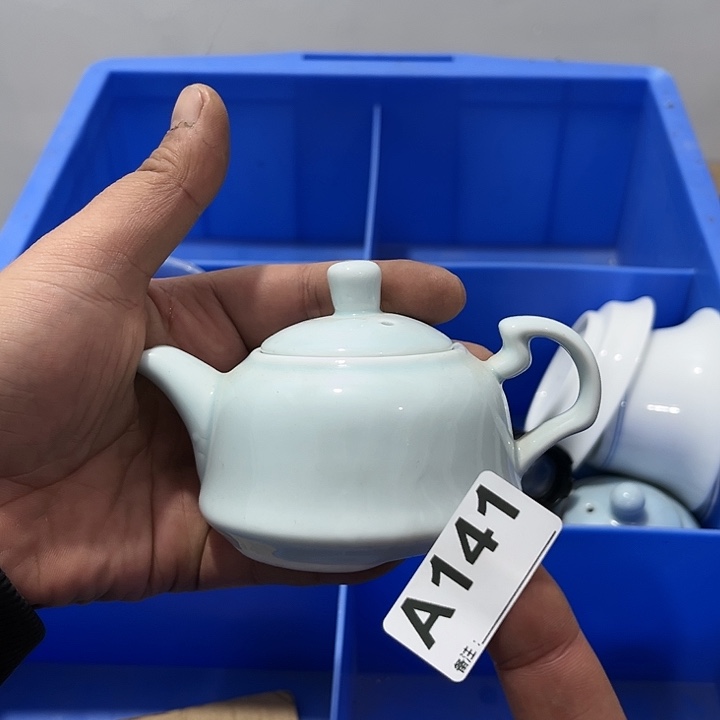 茶具默认微瑕瓷器、茶具、壶、摆件，介意勿拍 