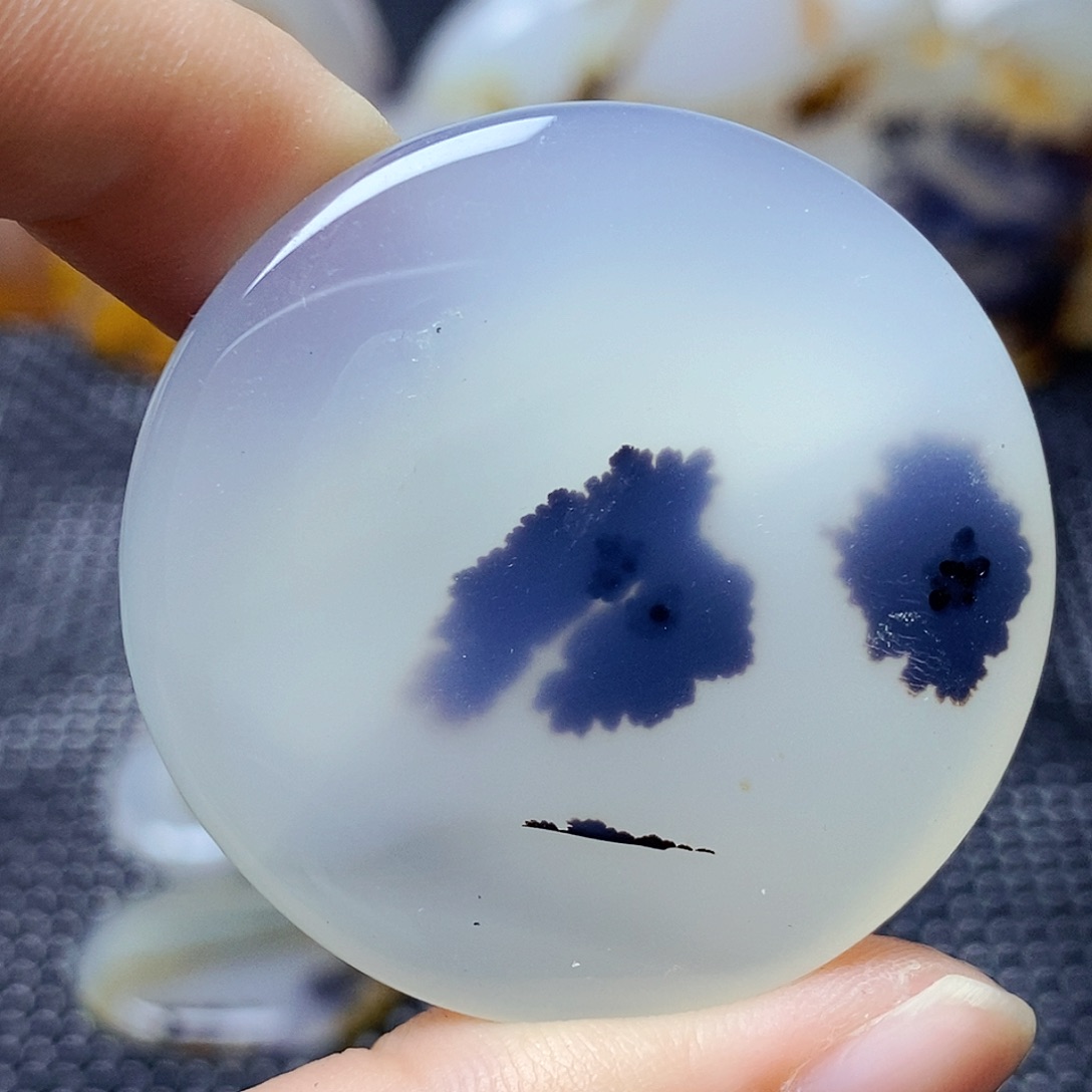 玛瑙/玉髓未镶嵌珠宝半成品