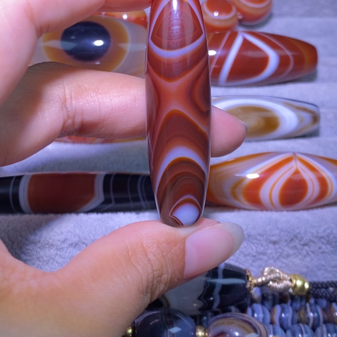 玛瑙/玉髓颈饰未镶嵌