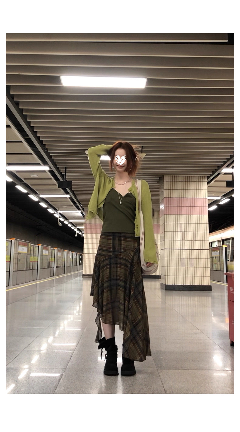 设计感褶皱吊带开衫半身裙套装