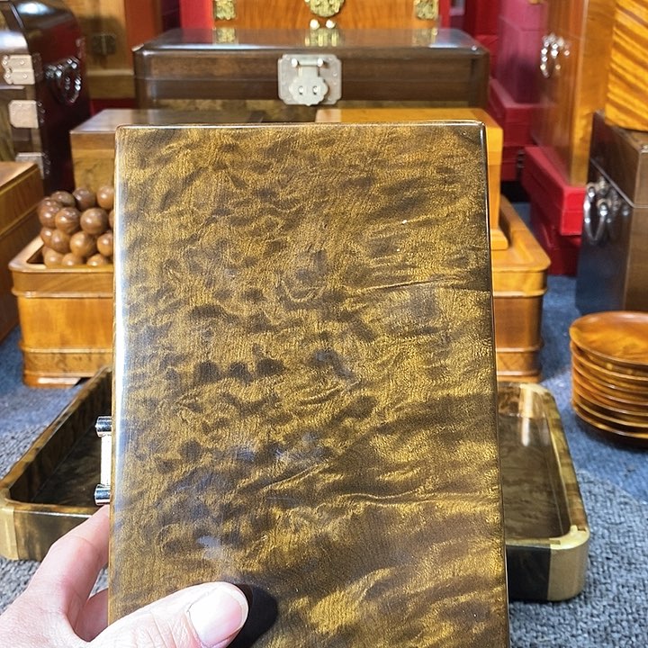 金丝楠阴沉木首饰盒