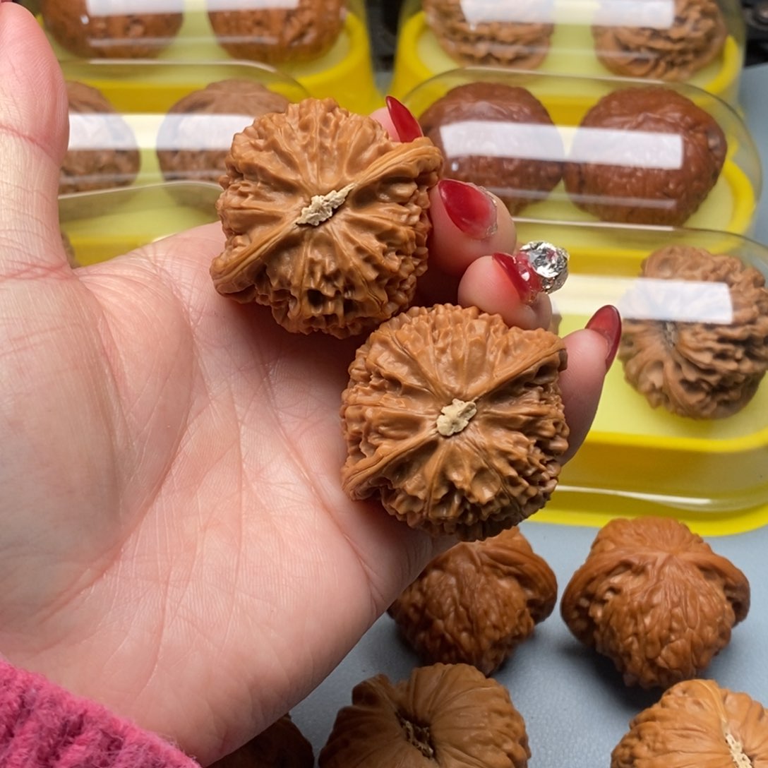 文玩核桃把件42宫灯