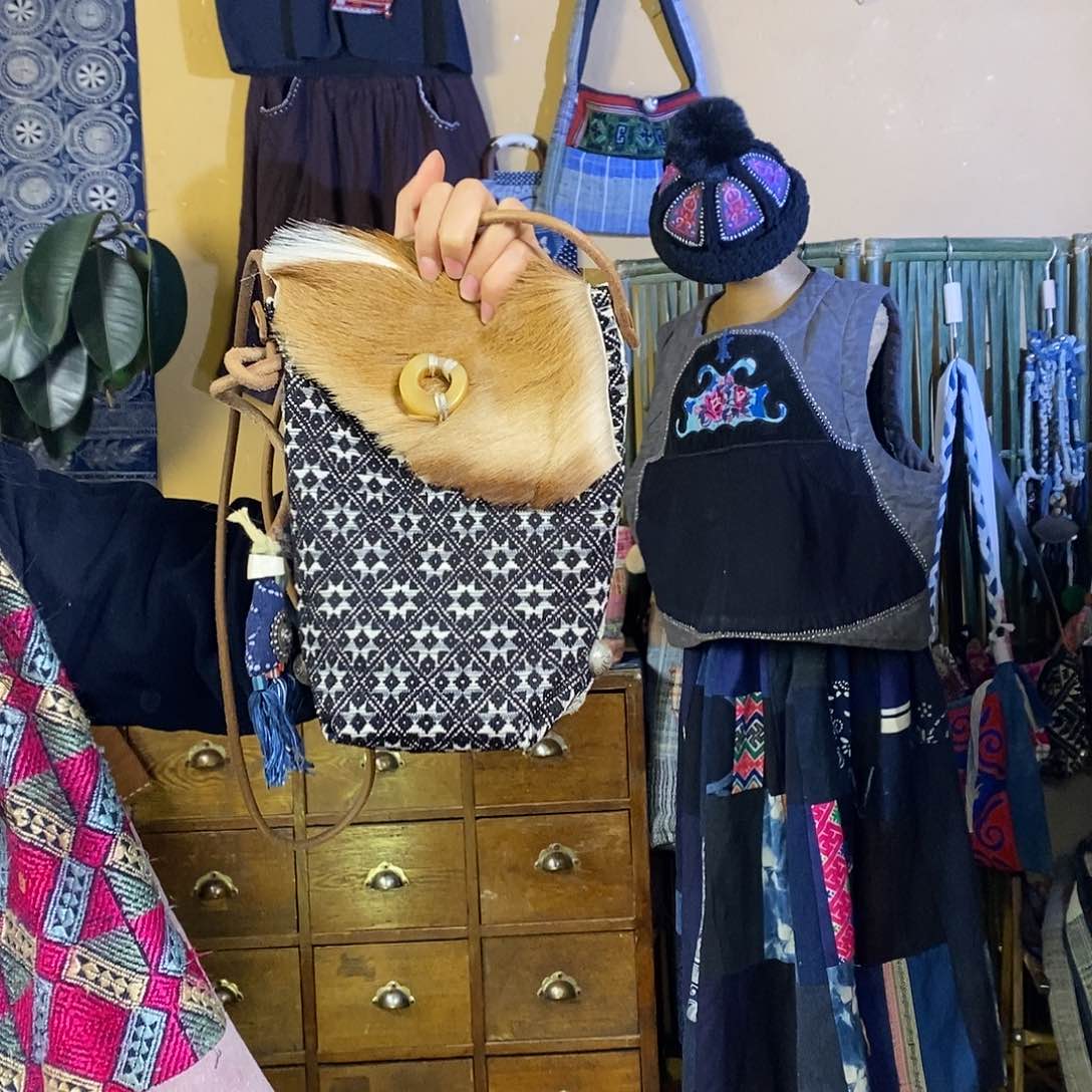 织绣手工制作包包