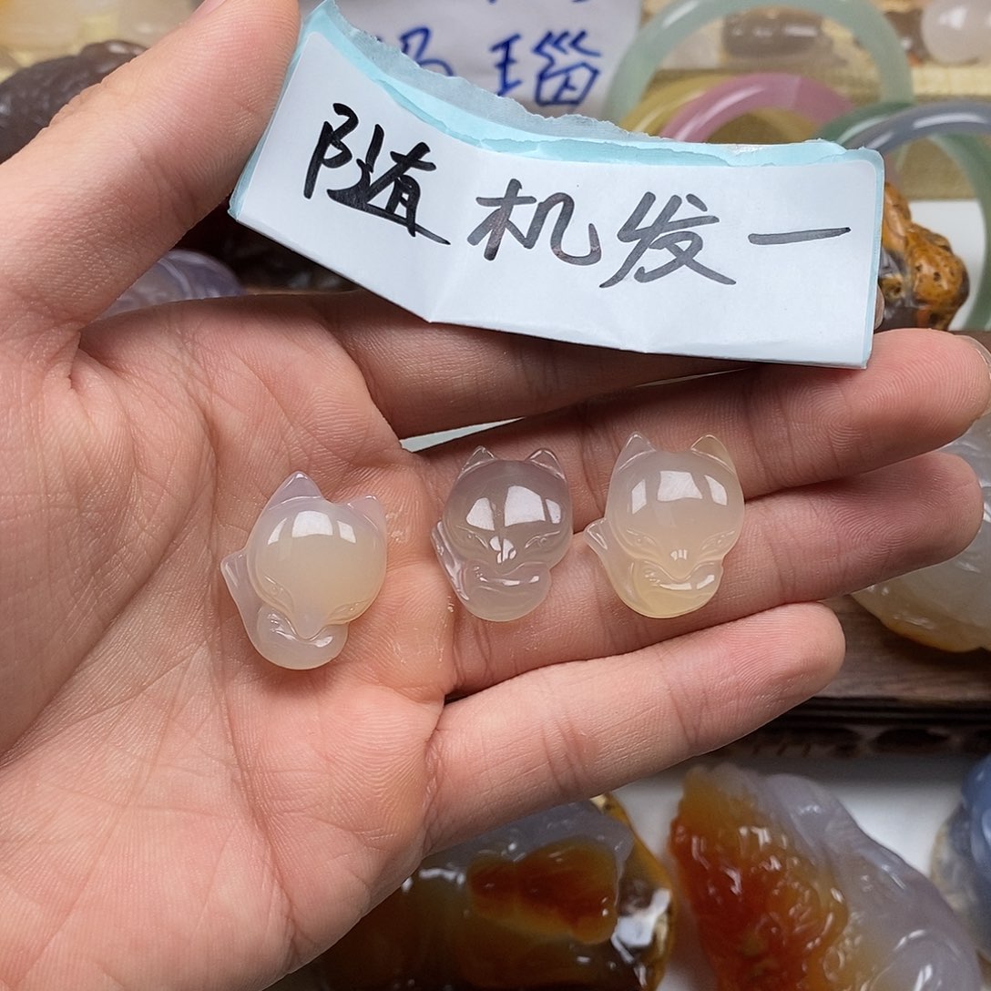 玛瑙/玉髓未镶嵌颈饰