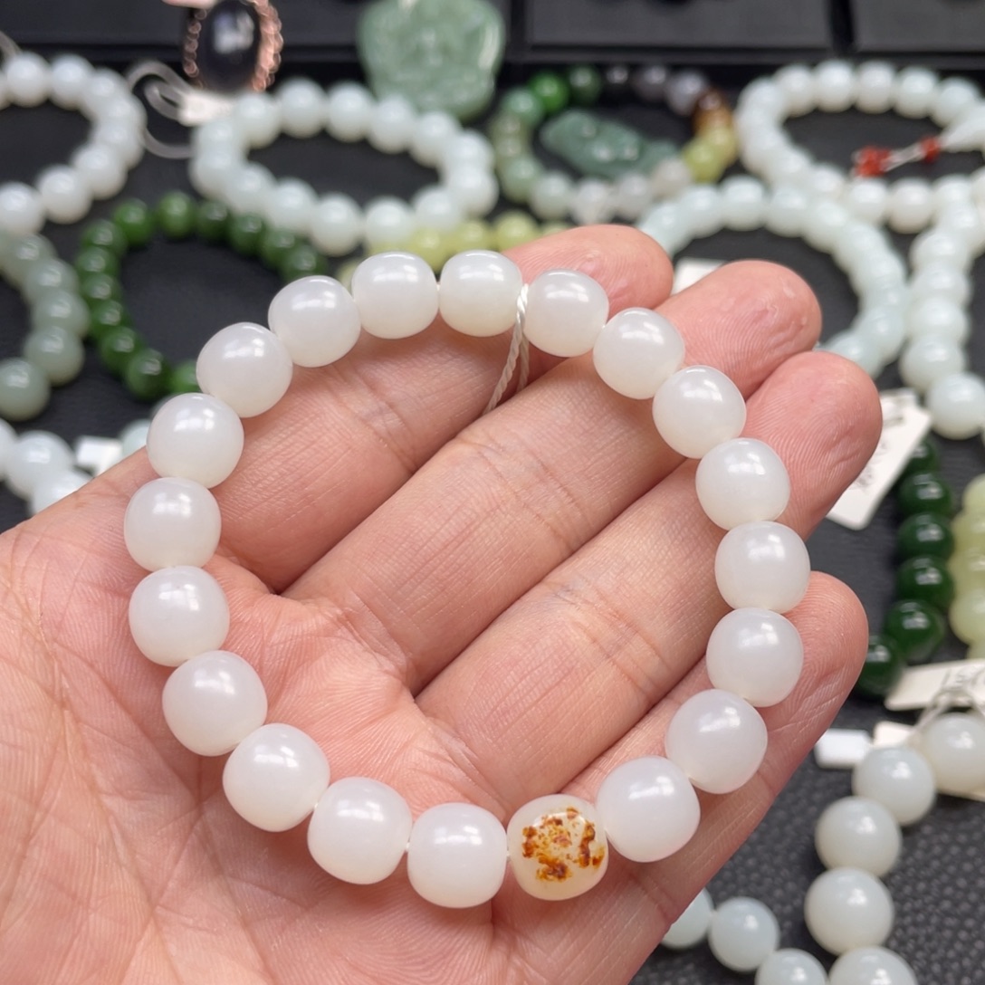 和田玉未镶嵌手链