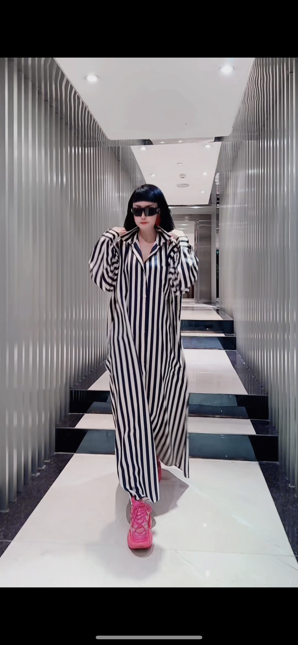 设计师原创竖条纹衬衣裙