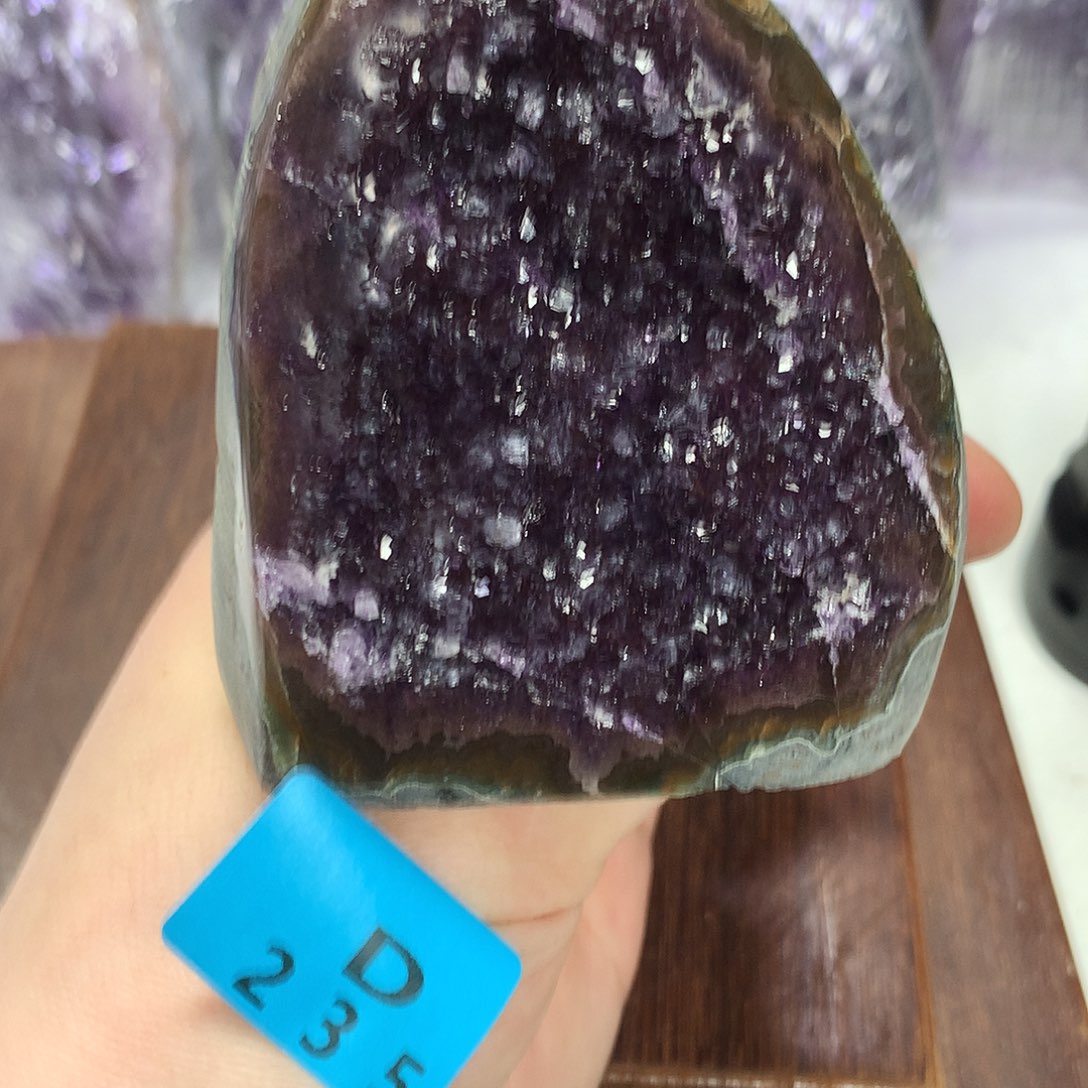 紫晶大型摆件（非配饰）未镶嵌