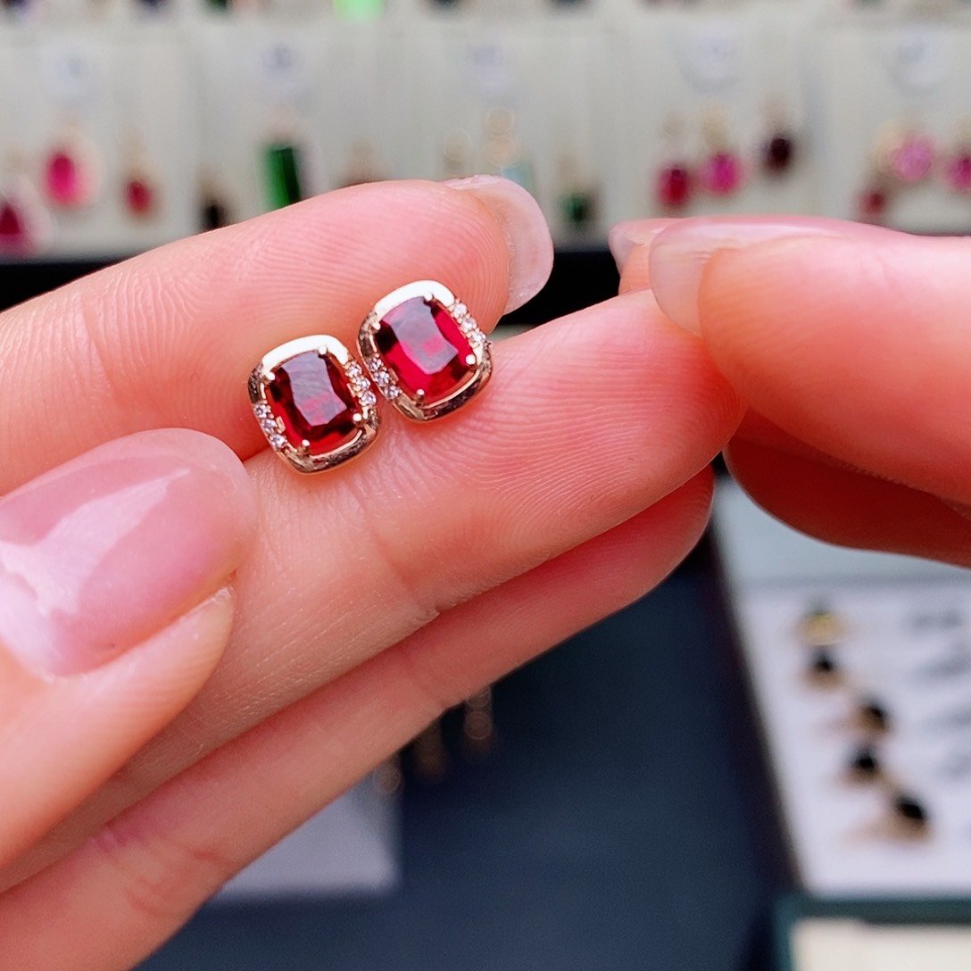 碧玺吊坠碧玺18K金镶嵌