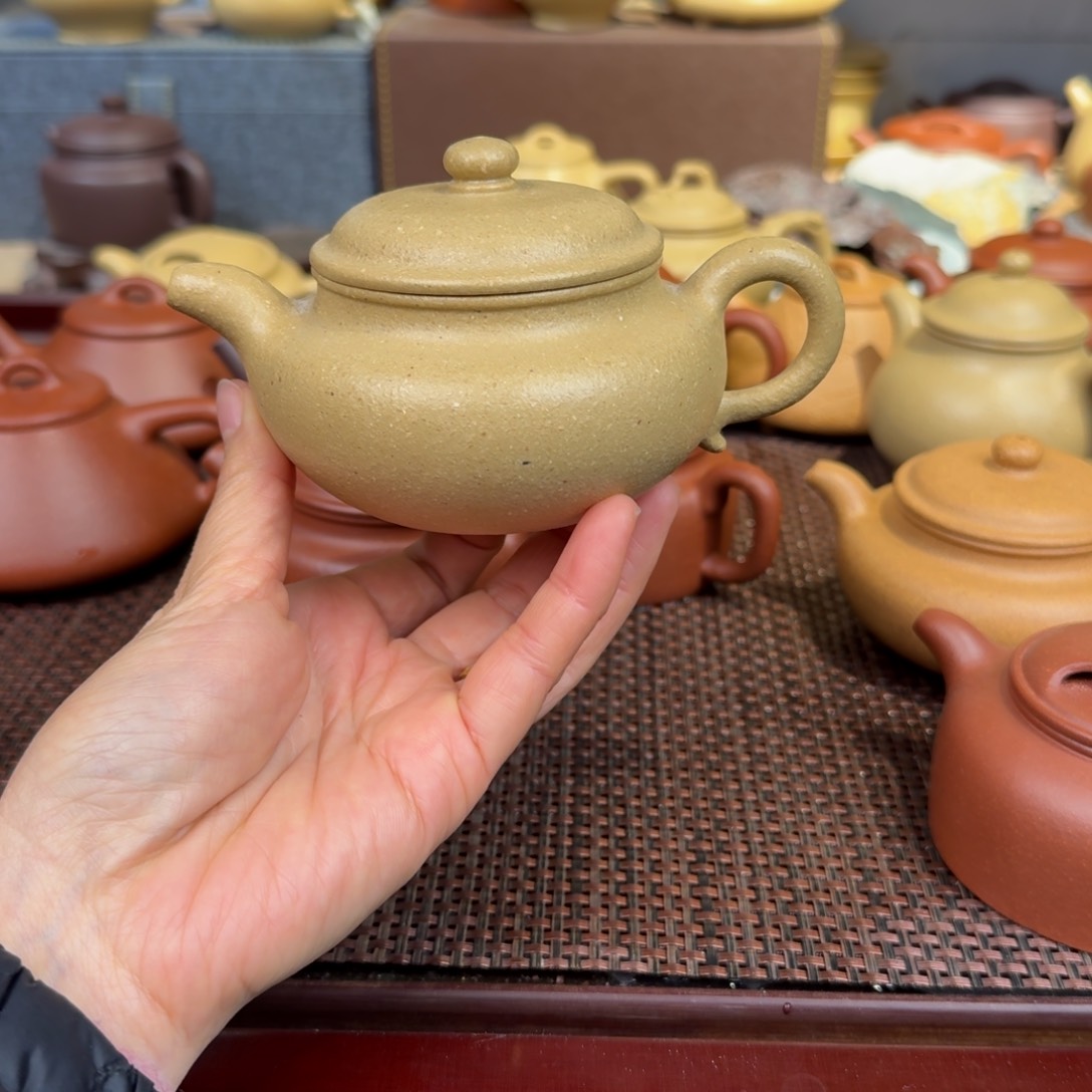 本山绿泥茶壶梨皮220毫升左右