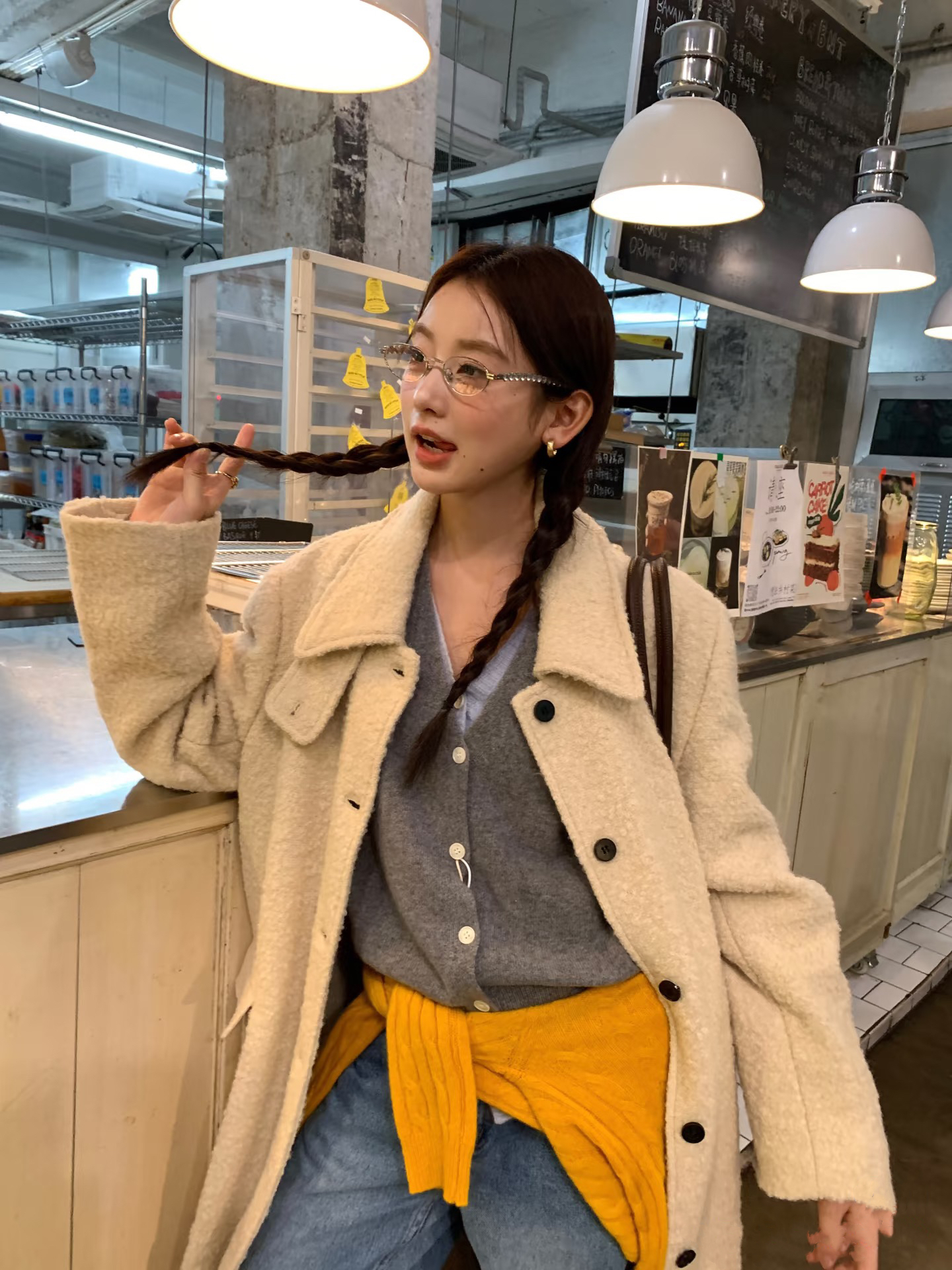 韩货-【海德秋来信】初冬’复古慵懒千金感廓形圈圈毛呢外套/8526