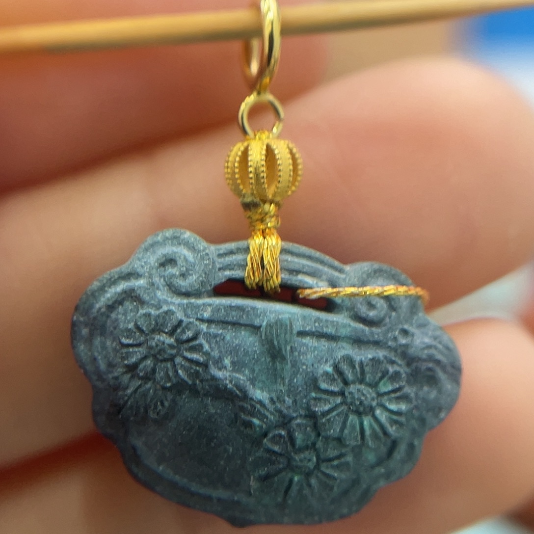 绿松石18K金镶嵌珠宝奇石