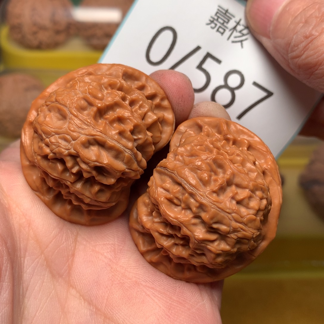 文玩核桃把件肉球宫灯41