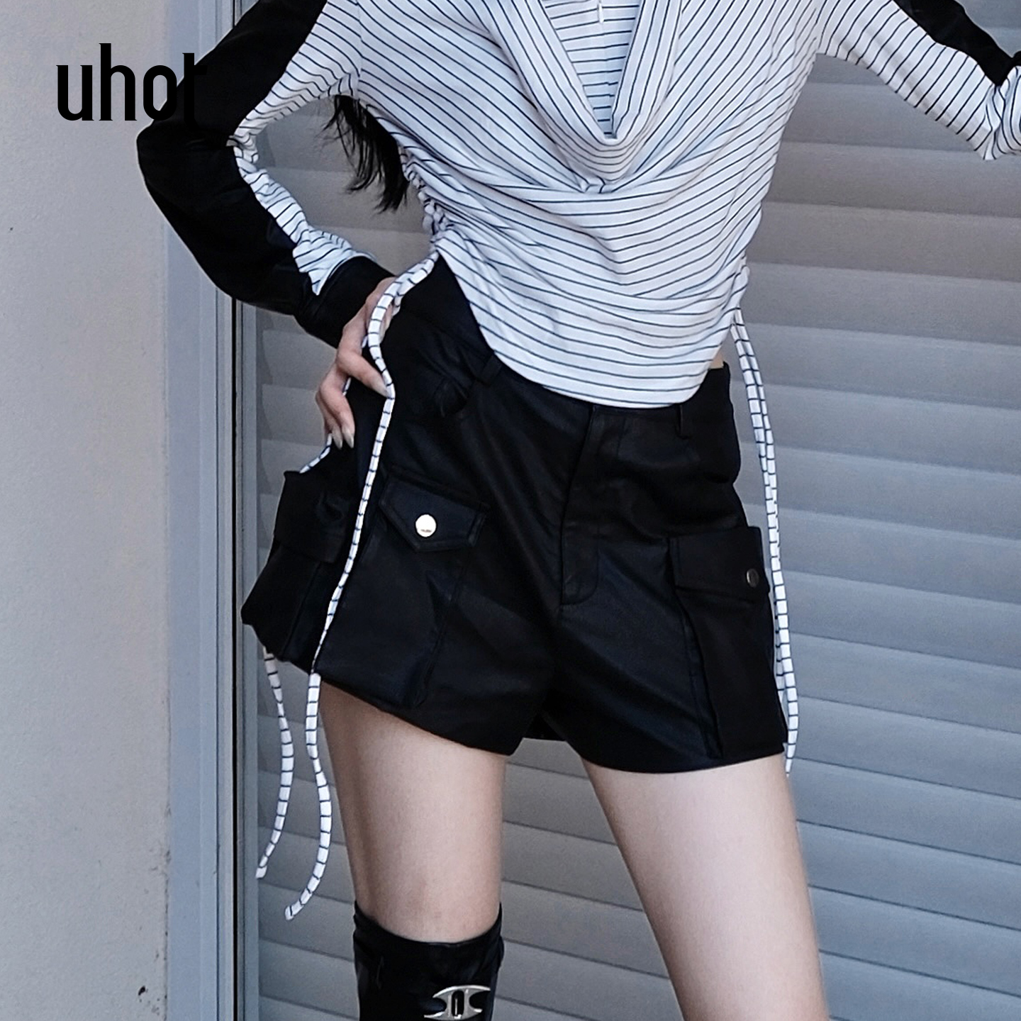 UHOT/诱货工装短裤多口袋装饰显腿长简约高级 UWWA2D663M
