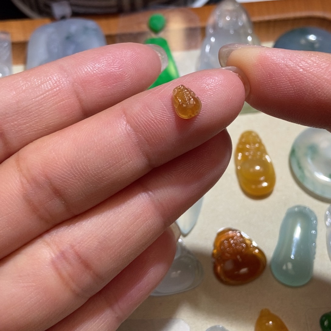 未镶嵌定制翡翠翡翠6.9/5.4/2.1