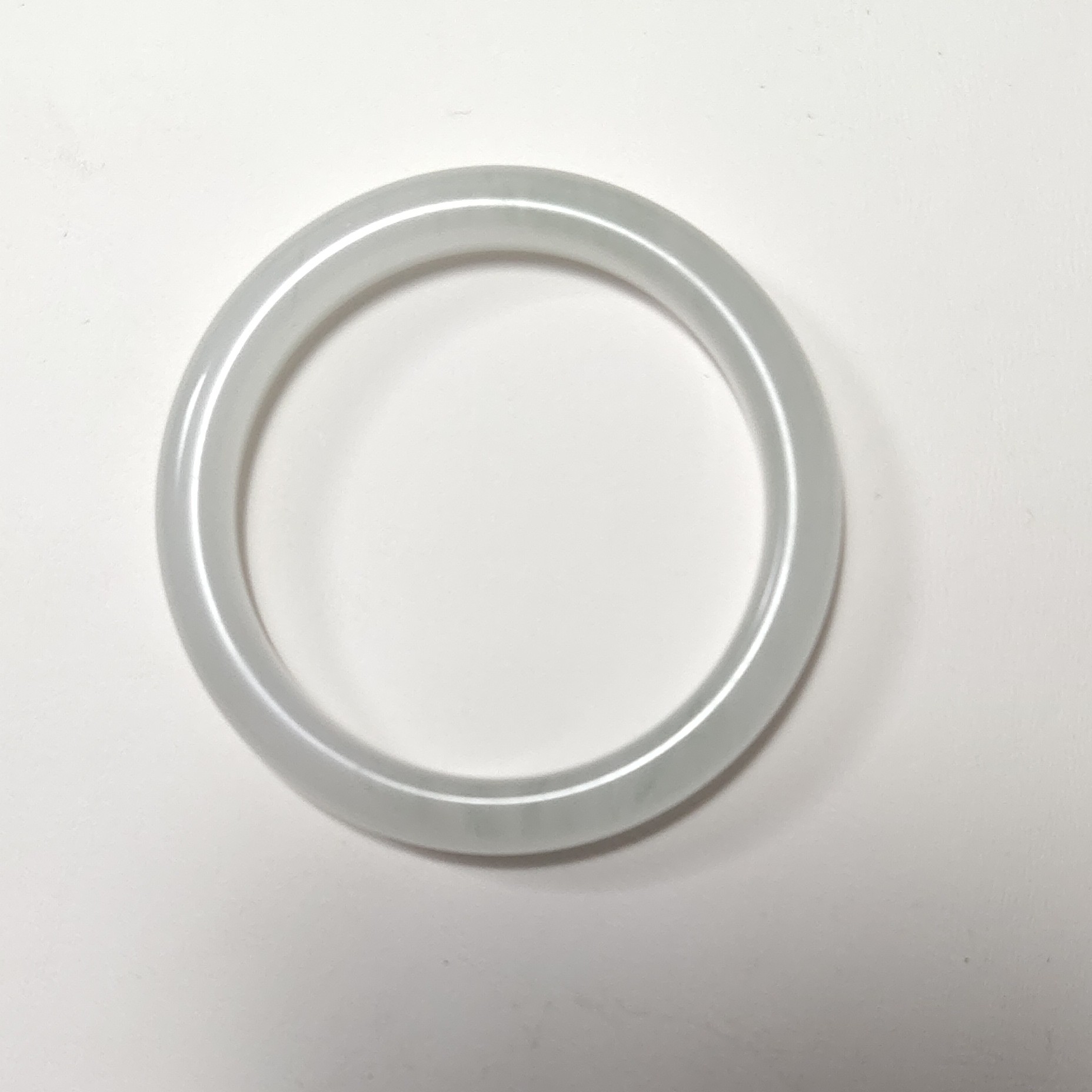  天然金丝玉天山翠圆条手镯扁条飘花手镯气质（多样性发货拍一发一