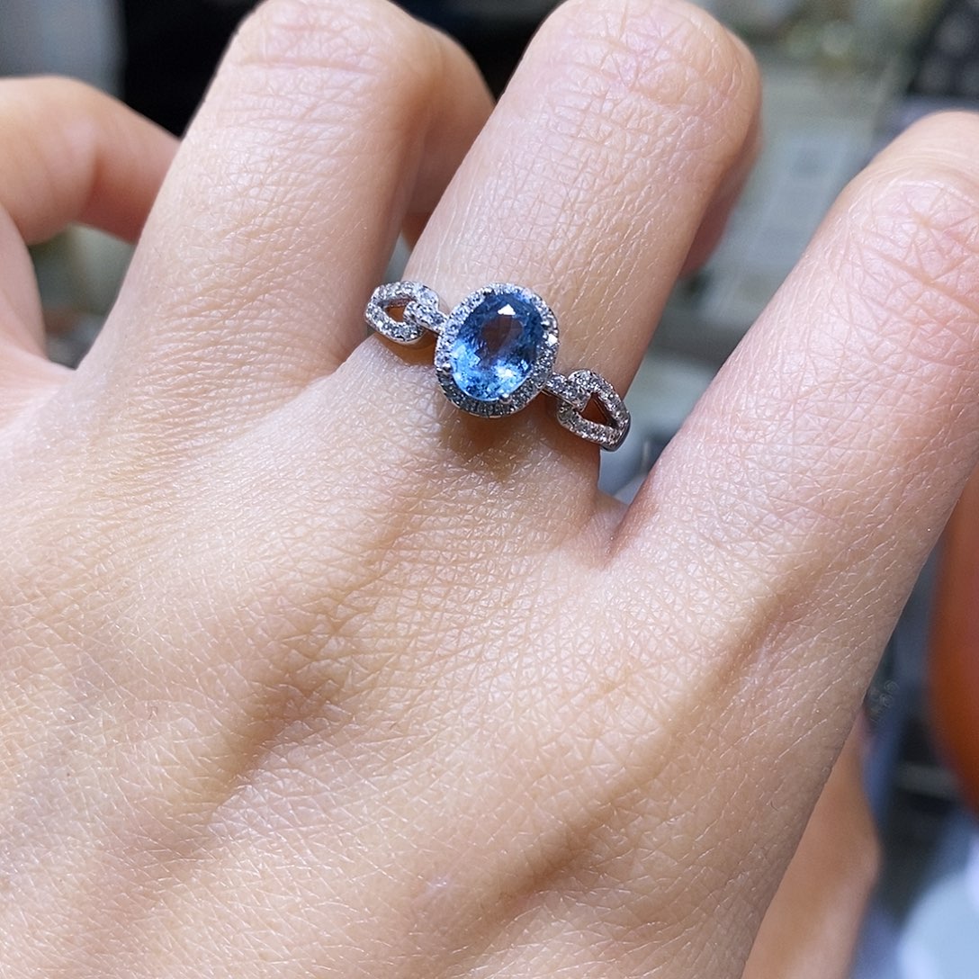 海蓝宝石戒指银S925镶嵌天然圣玛利亚0.83克拉