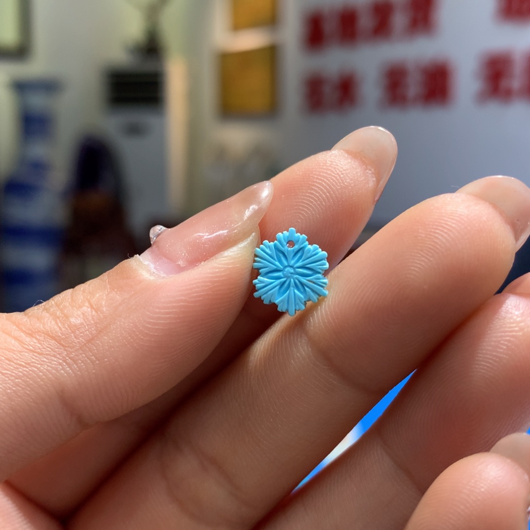 绿松石配饰未镶嵌