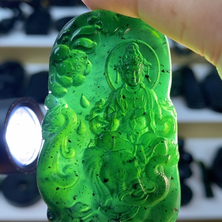 蛇纹石玉未镶嵌吊坠(不含链)