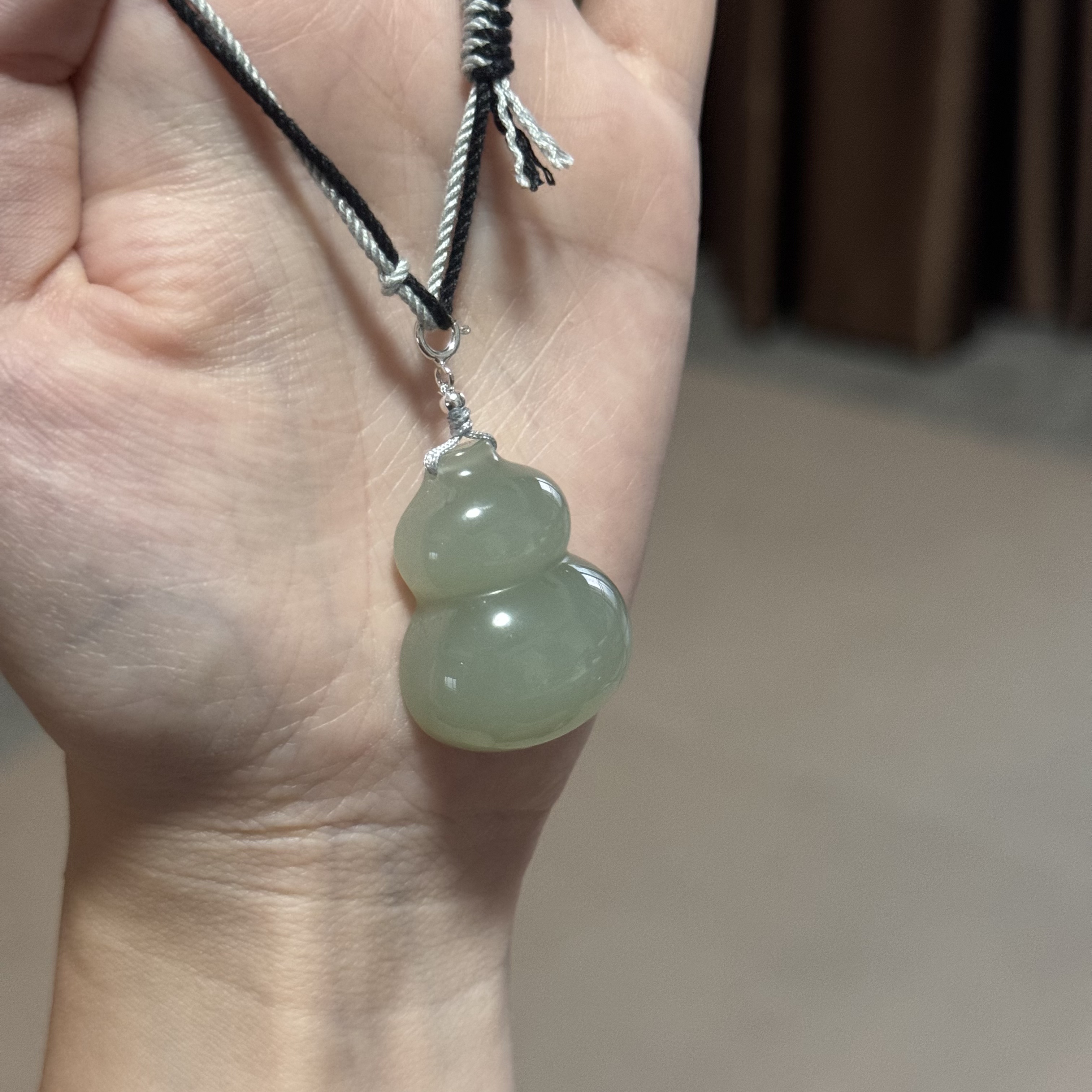 天然和田玉晴水猫眼葫芦吊坠-SS25120312（多样性发货）