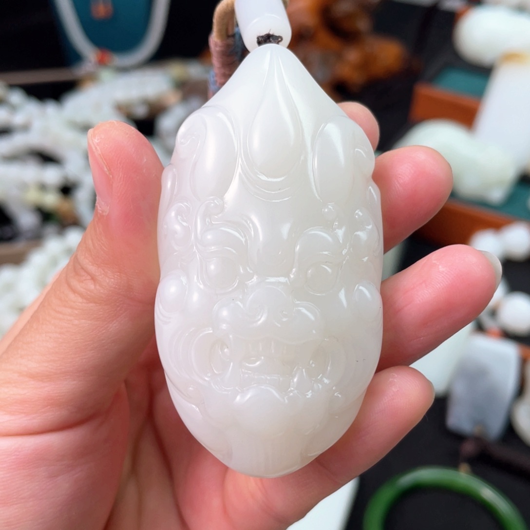 和田玉挂件未镶嵌