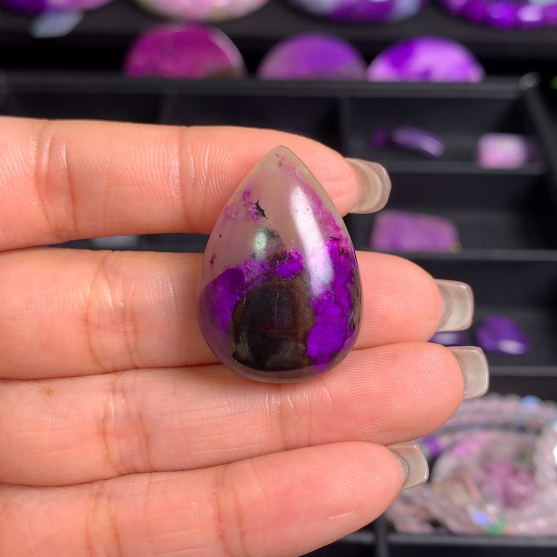 苏纪石（舒俱来）冰飘丝绒水滴未镶嵌