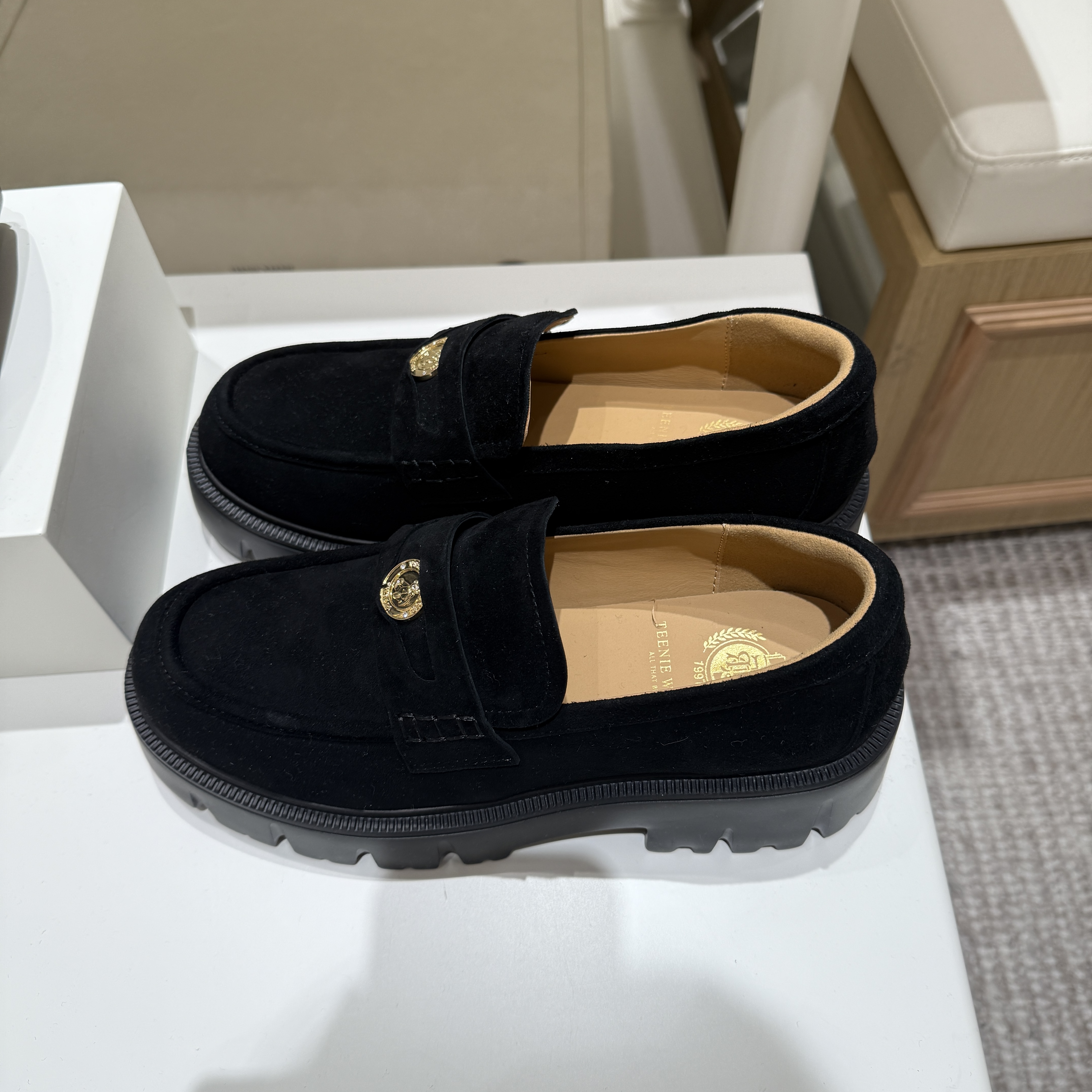 teenieweenie 女装鞋子翻毛皮黑色YTAP25FT01F经典