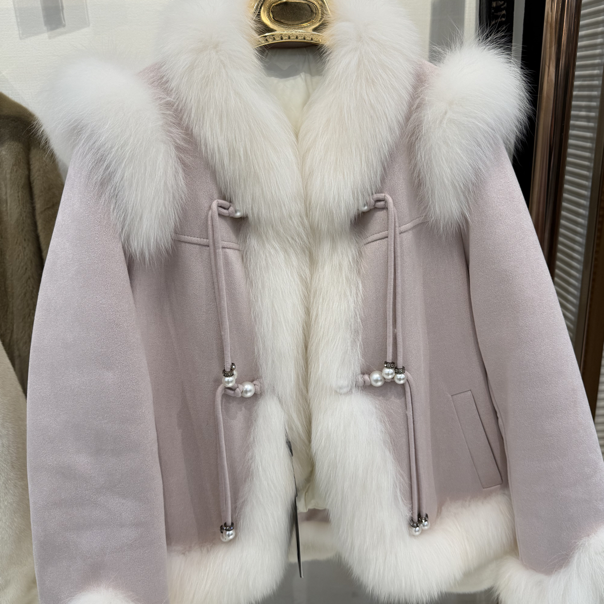 狐狸毛鹅绒服百搭秋冬