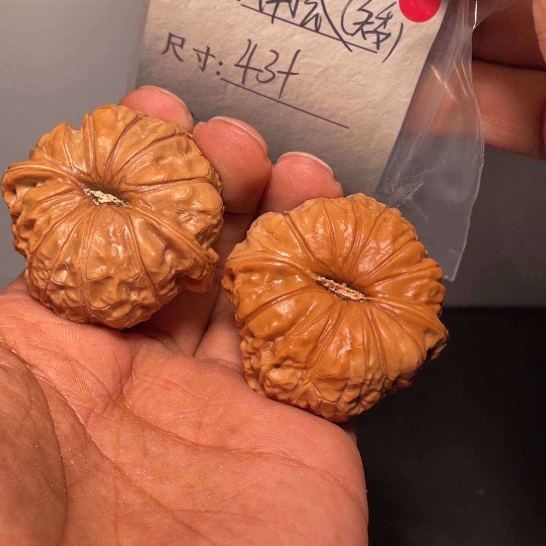 文玩核桃吊坠文玩核桃