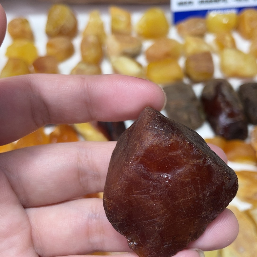 定制琥珀未镶嵌原矿琥珀