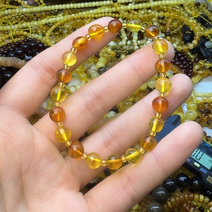 琥珀未镶嵌珠宝奇石