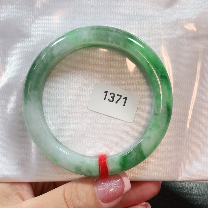 翡翠手镯未镶嵌天然翡翠手镯57