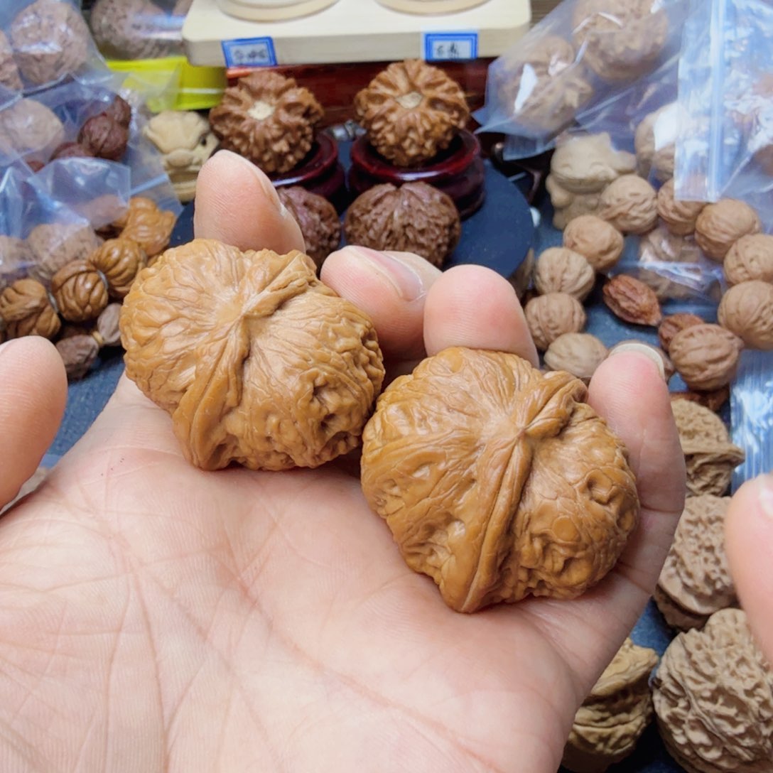 文玩核桃把件平谷元宝41