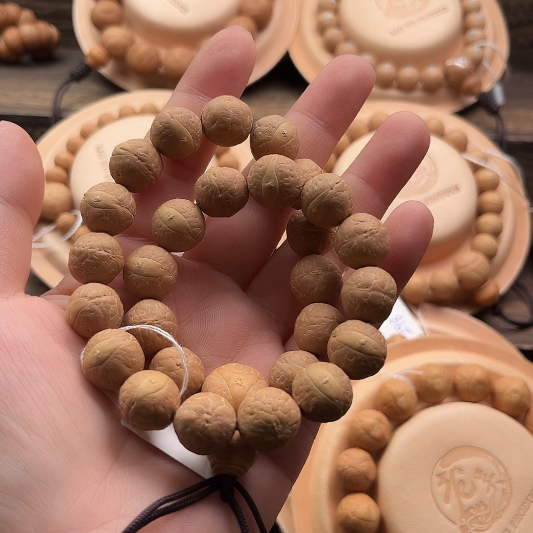 凤眼菩提手串王*狗精品13mm手持27颗