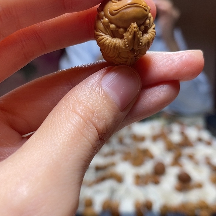 橄榄核手串/手链橄榄 金蟾