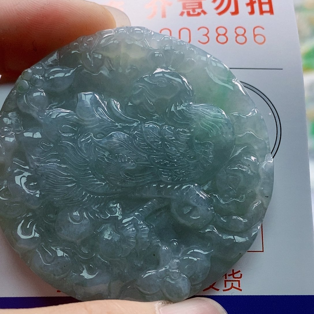 吊坠(不含链)未镶嵌翡翠
