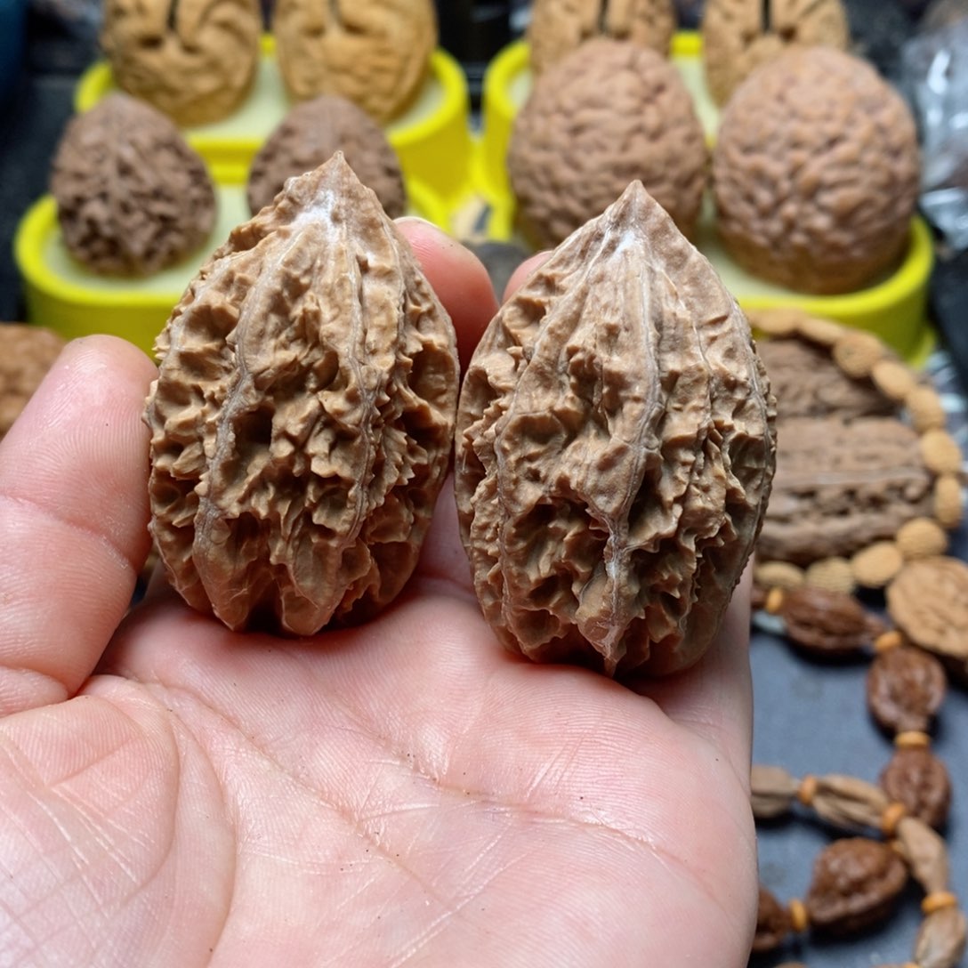 文玩核桃吊坠核桃60