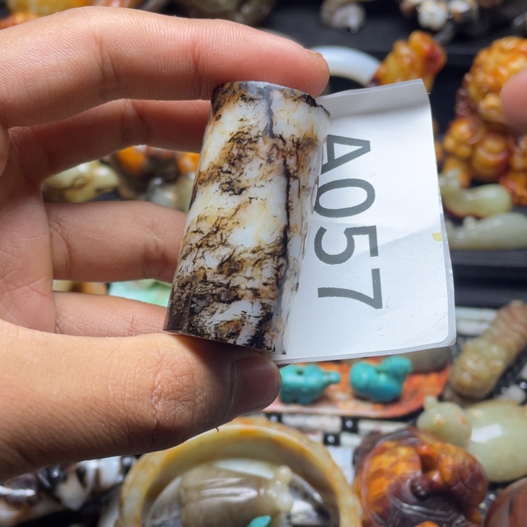 和田玉（糖玉）挂件未镶嵌